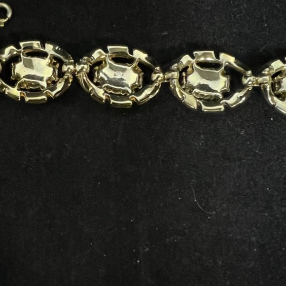 Vintage Coro Gold Tone Clear Rhinestone Bracelet Missing Stone W/Safety (3052) - Picture 7 of 10